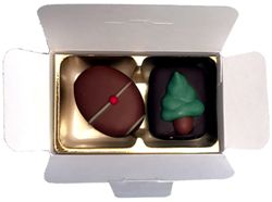 VIP2 White, Tray, 2 Xmas Chocolates and Ribbon