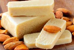 1kg Marzipan 1:1 33% Almond